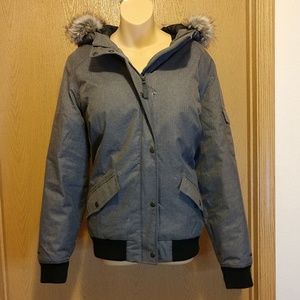 LIKE BRAND NEW Bomber style DOWN FEATHER Coat